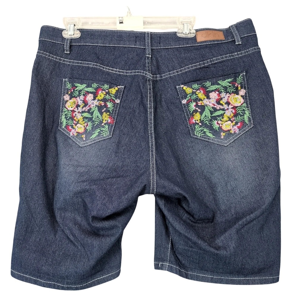 dkin Dark Wash Bermuda Jean Shorts Womens 18W 38x10" Floral Embroidered Y2K Boho